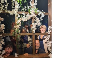 L'EQUIPE DIABALAD DANS LE JARDIN DE GIVERNY